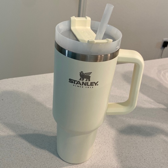 Stanley Other - Stanley Cream 40oz tumbler